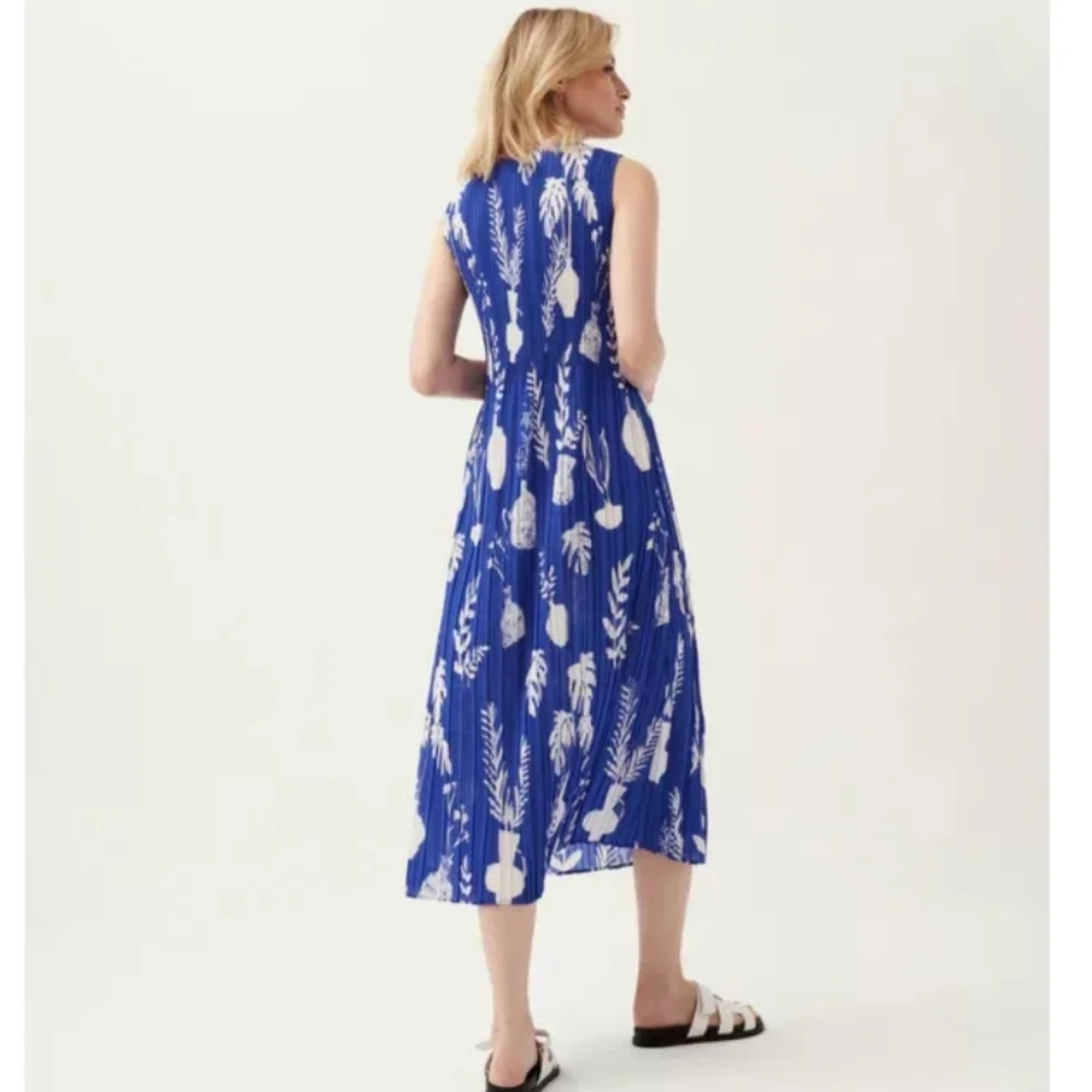 Leo & Ugo Paris Bold Print Midi Dress - Picture 3 of 7